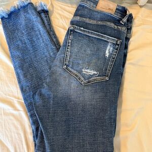BKE Frayed Hem Blue Cropped Jeans